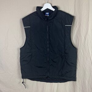 Umbro quilted full zip vest. Adult XL unisex